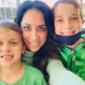 Meet your Posher, Yonit